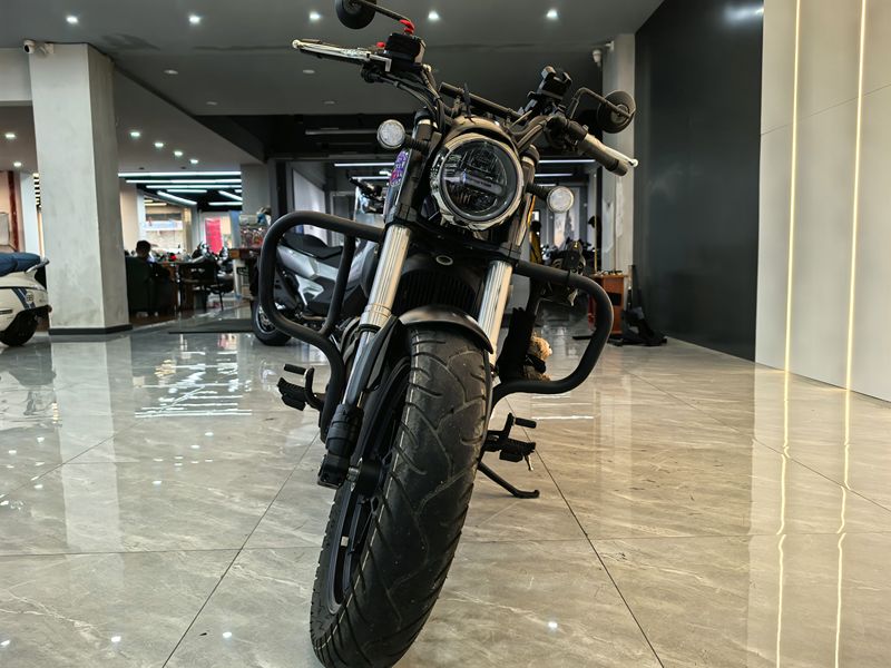 二手QJMOTOR闪300
