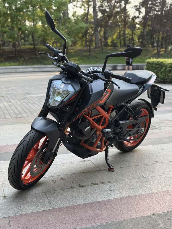 二手KTMR2R250 Duke