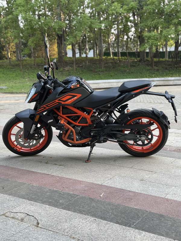 二手KTMR2R250 Duke