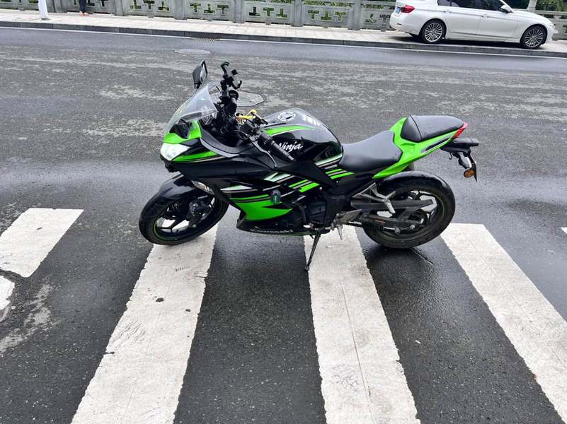 二手川崎Ninja 250