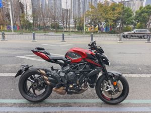 二手奥古斯塔Brutale 800