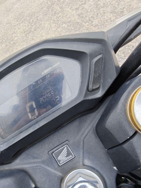 二手五羊本田CB190R 暴锋眼