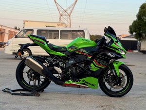 二手川崎ZX-4R