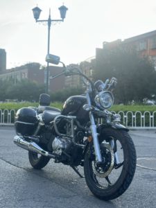 二手豪爵GZS150