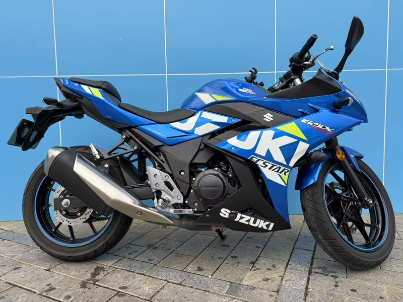 二手豪爵铃木GSX250R
