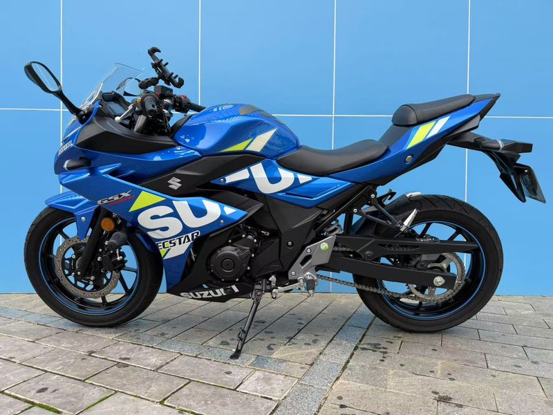 二手豪爵铃木GSX250R