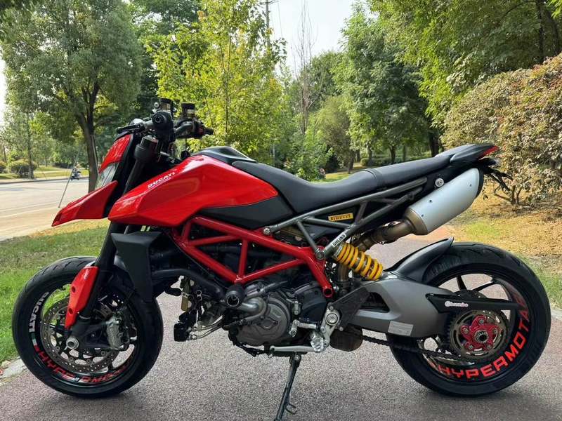 二手杜卡迪Hypermotard 950