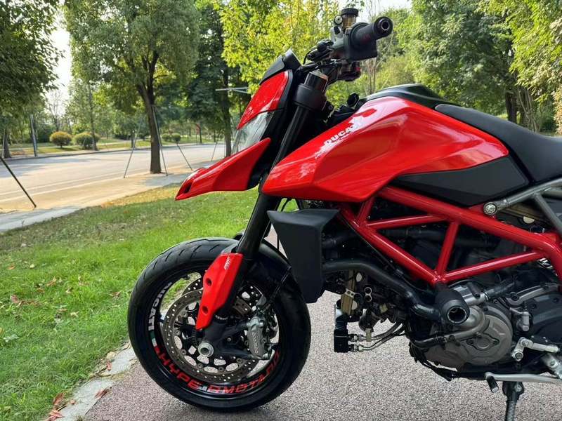 二手杜卡迪Hypermotard 950