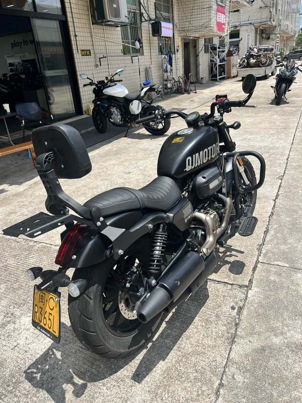 二手QJMOTOR闪300