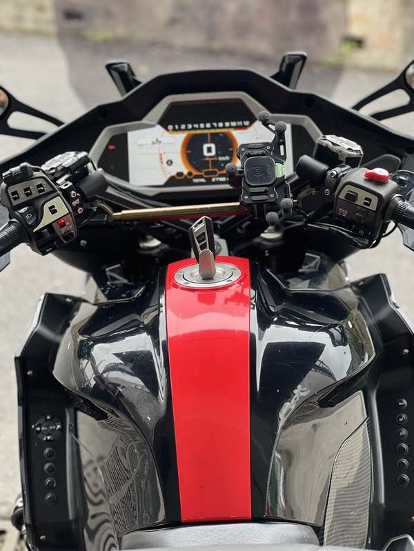 二手贝纳利1200GT