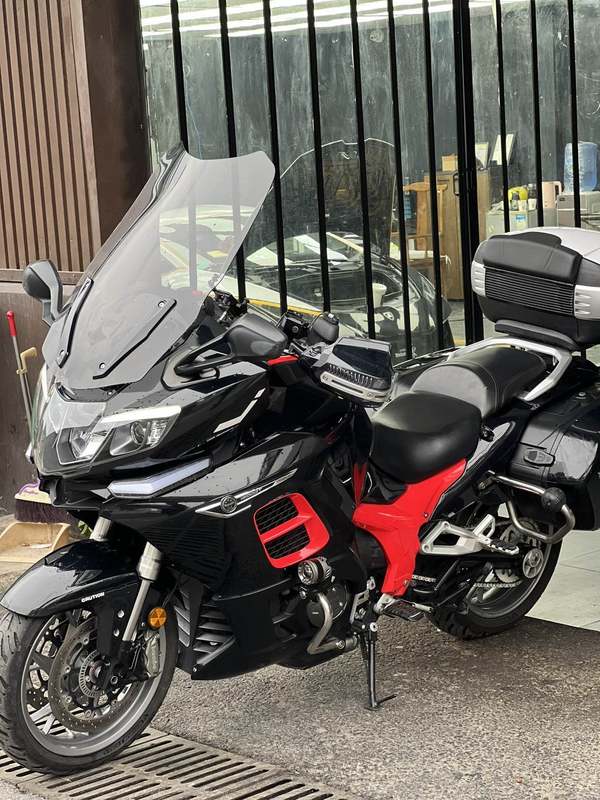 二手贝纳利1200GT