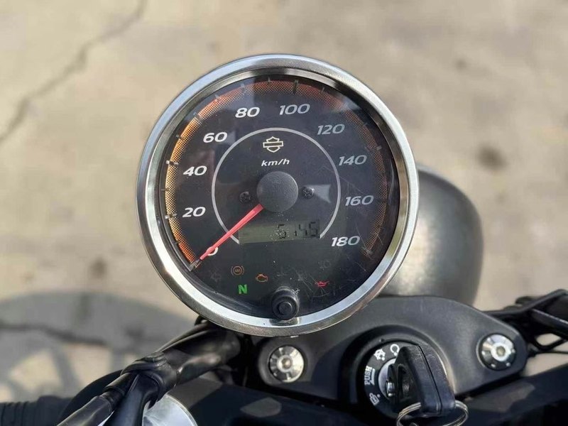 二手哈雷戴维森X 350