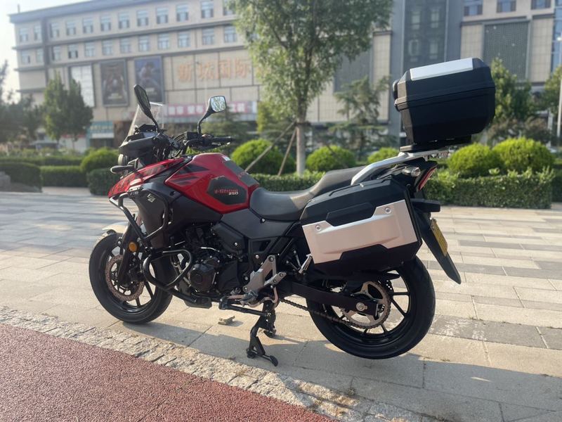 二手豪爵铃木DL250