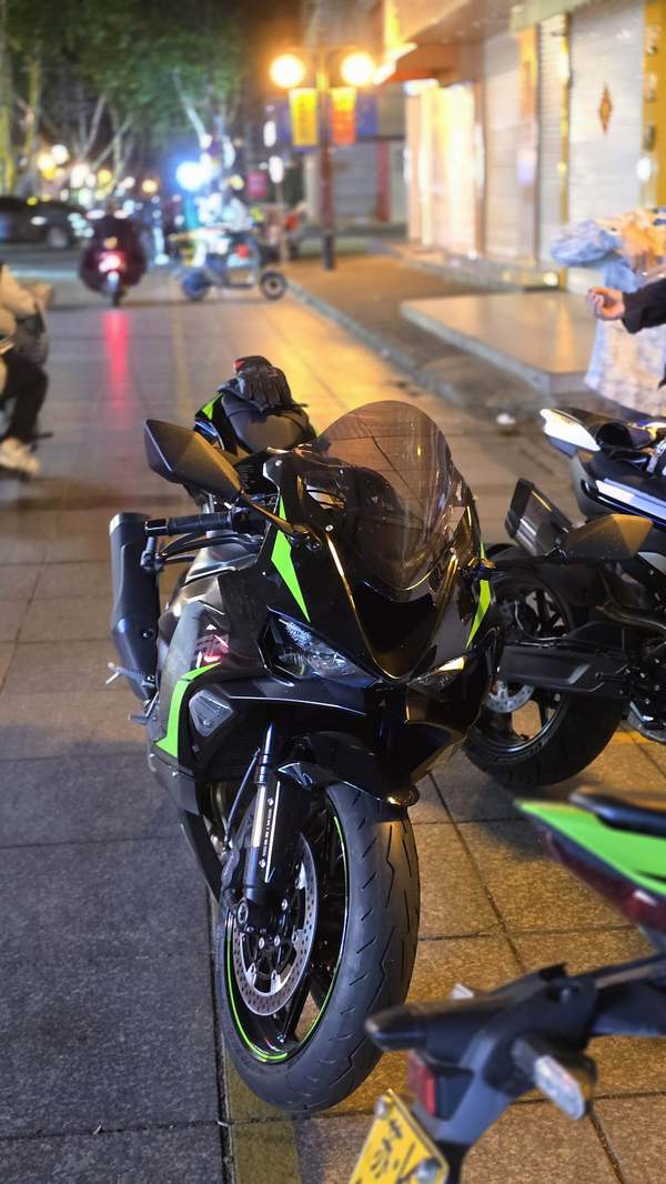 二手川崎Ninja ZX-6R 