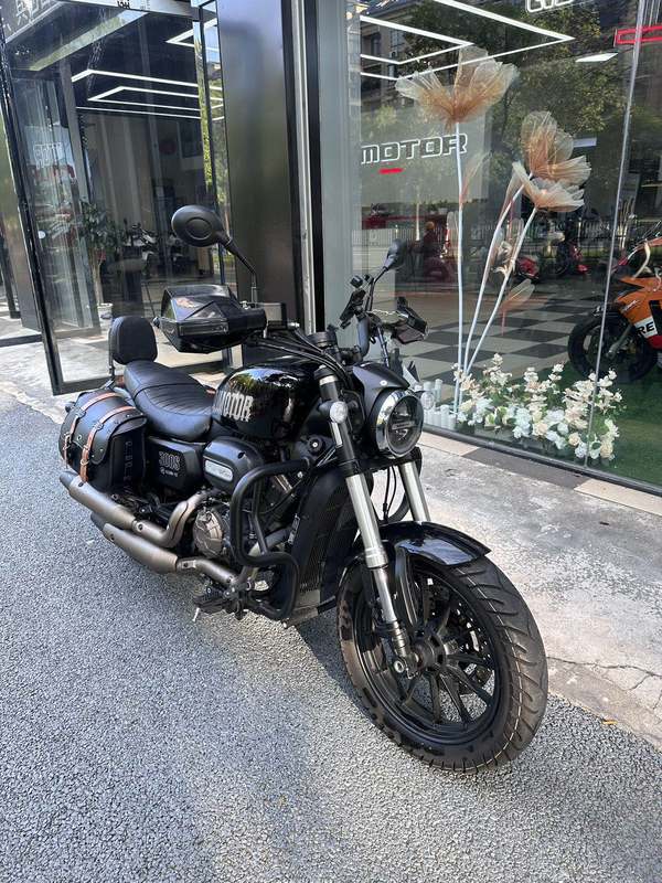 二手QJMOTOR闪300