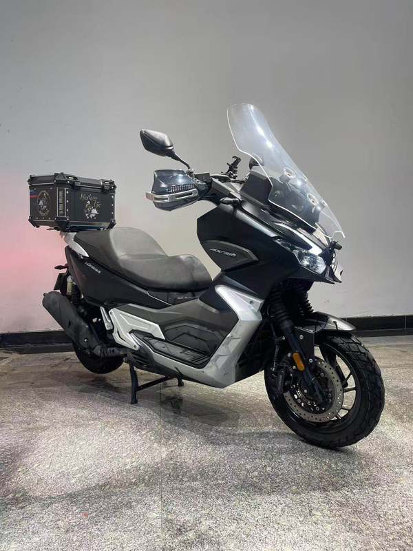 二手大阳V锐 ADV350