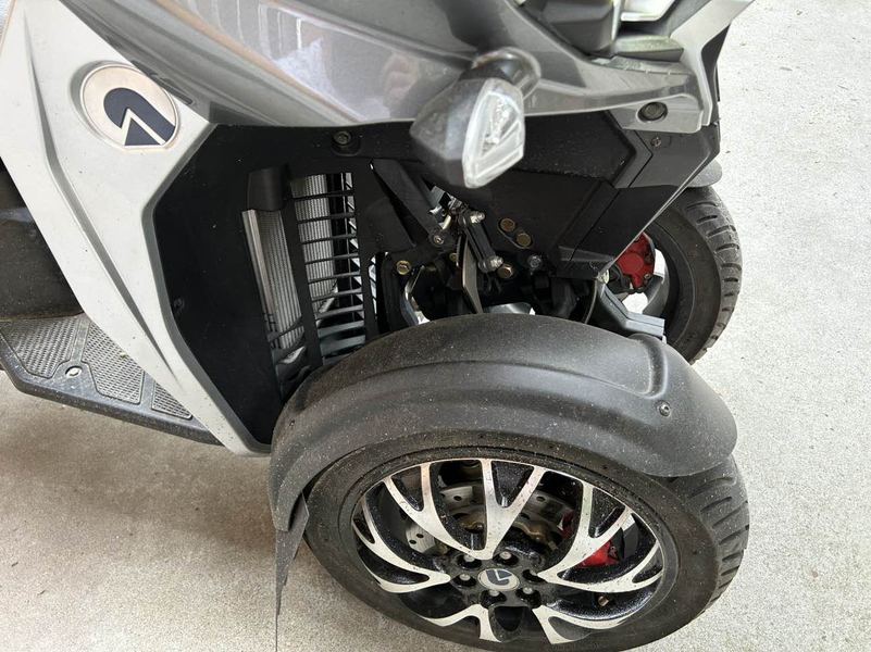 二手ADIVAAD1 200(进口)