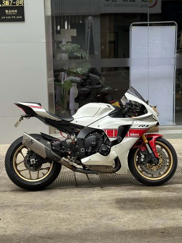 二手雅马哈YZF-R1