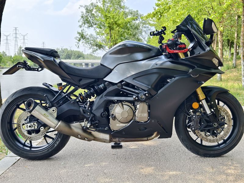 二手QJMOTOR赛600