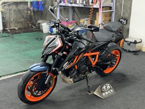 二手KTMR2R1290 Super Duke