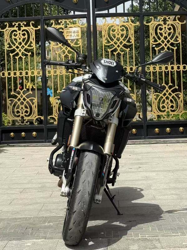 二手宝马F 800 R