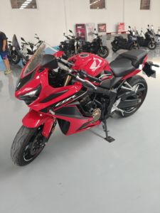 二手本田CBR650R
