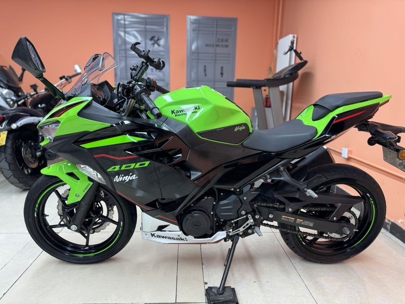 二手川崎Ninja 400