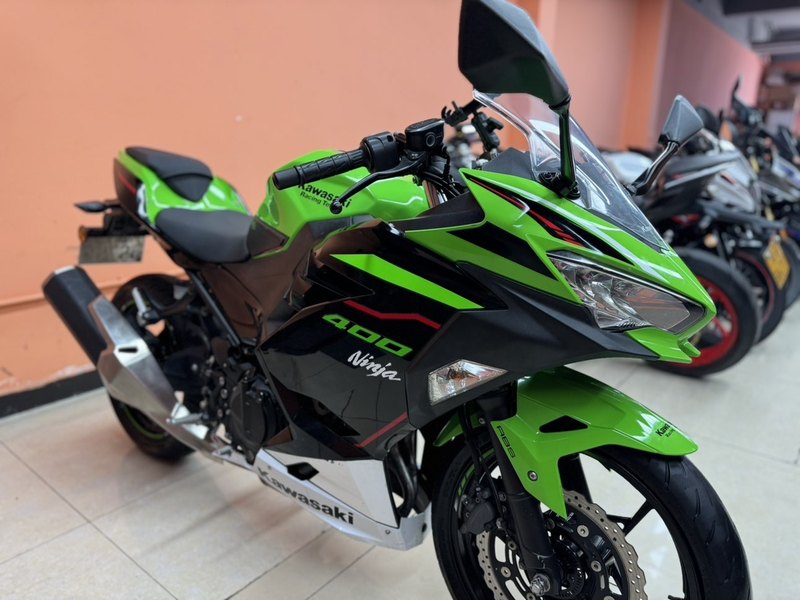 二手川崎Ninja 400