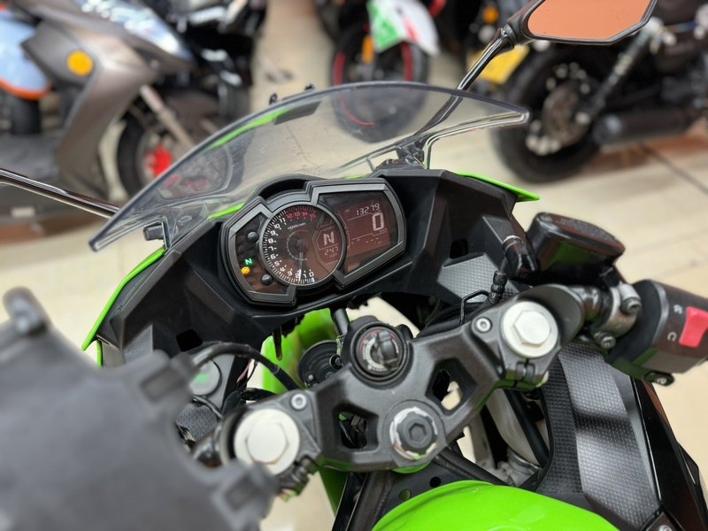 二手川崎Ninja 400