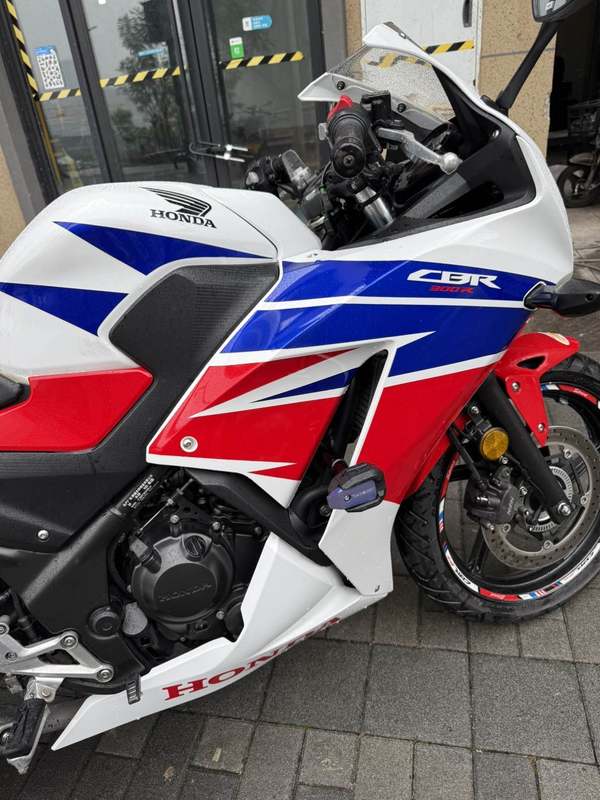 二手本田CBR300R