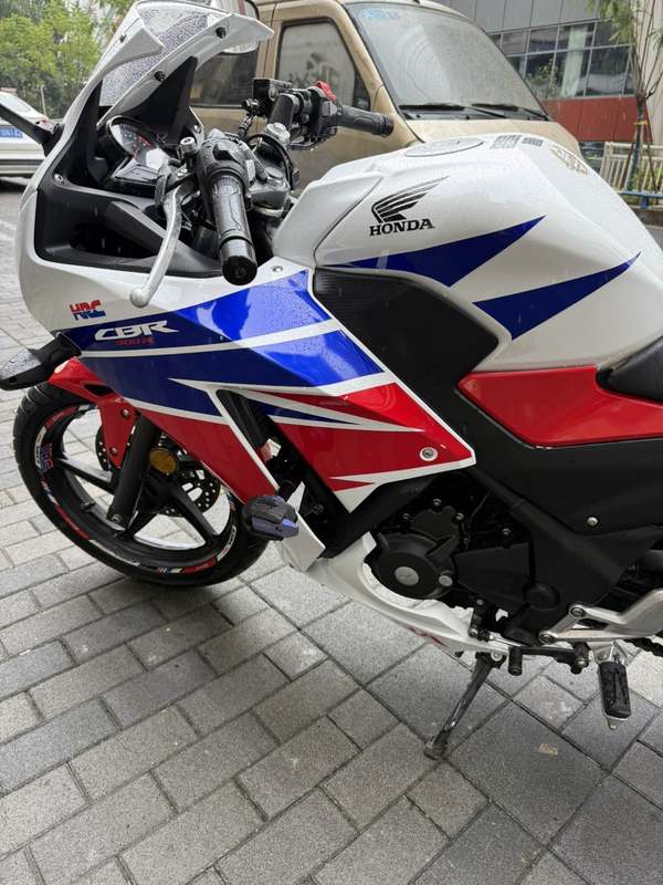 二手本田CBR300R