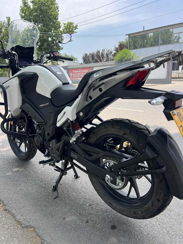 二手五羊本田猛鸷 CB190X