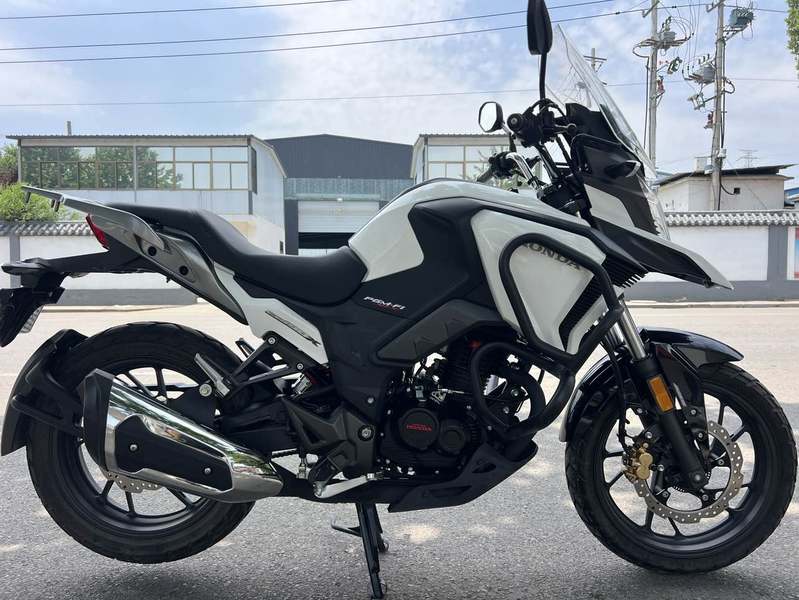 二手五羊本田猛鸷 CB190X
