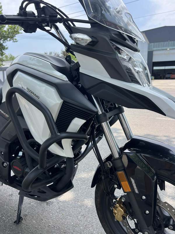 二手五羊本田猛鸷 CB190X