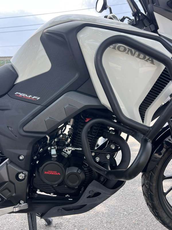 二手五羊本田猛鸷 CB190X