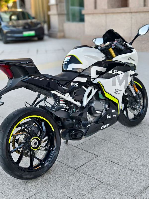 二手春风250SR