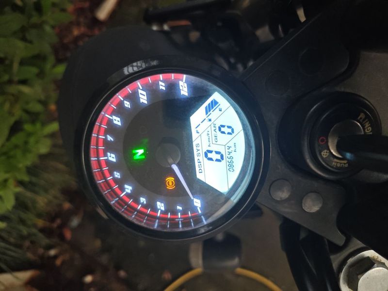 二手龙嘉V咖250