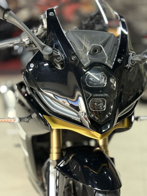 二手贝纳利龙卷风 Tornado 402R