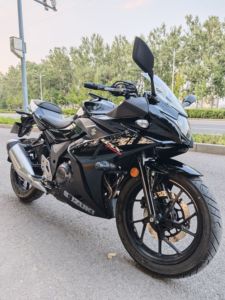 二手豪爵铃木GSX250R