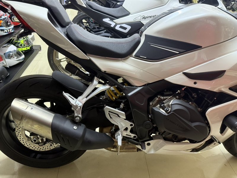 二手QJMOTOR赛600