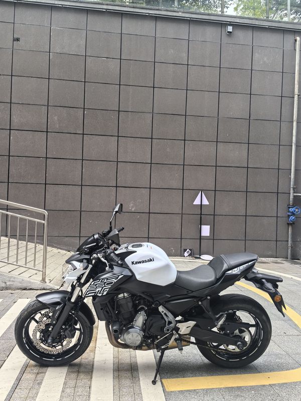 二手川崎Z650