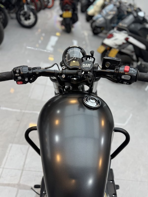 二手凯旋Bonneville Bobber
