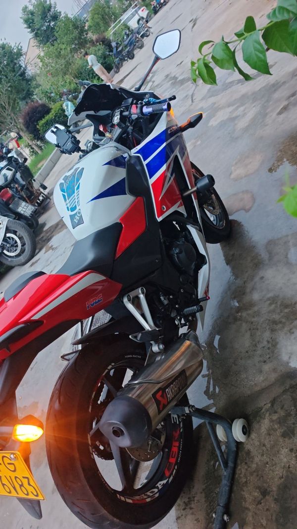 二手本田CBR300R