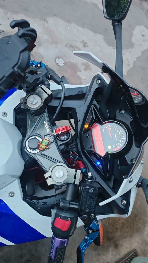 二手本田CBR300R