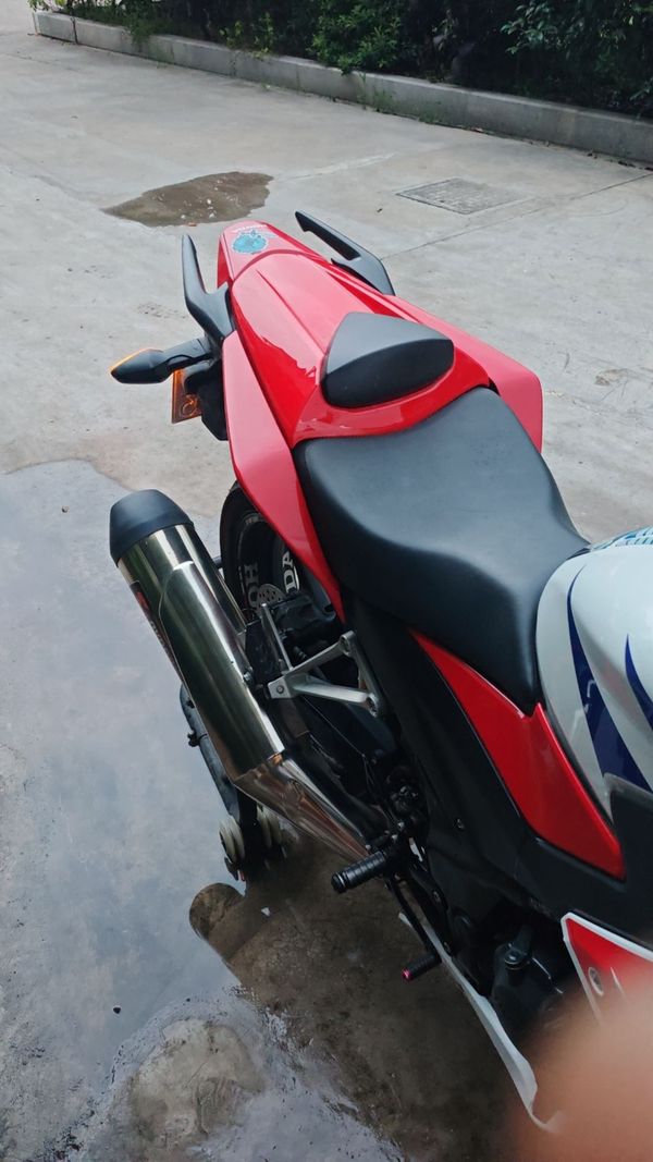 二手本田CBR300R