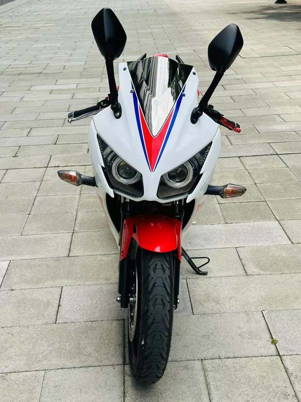 二手本田CBR300R