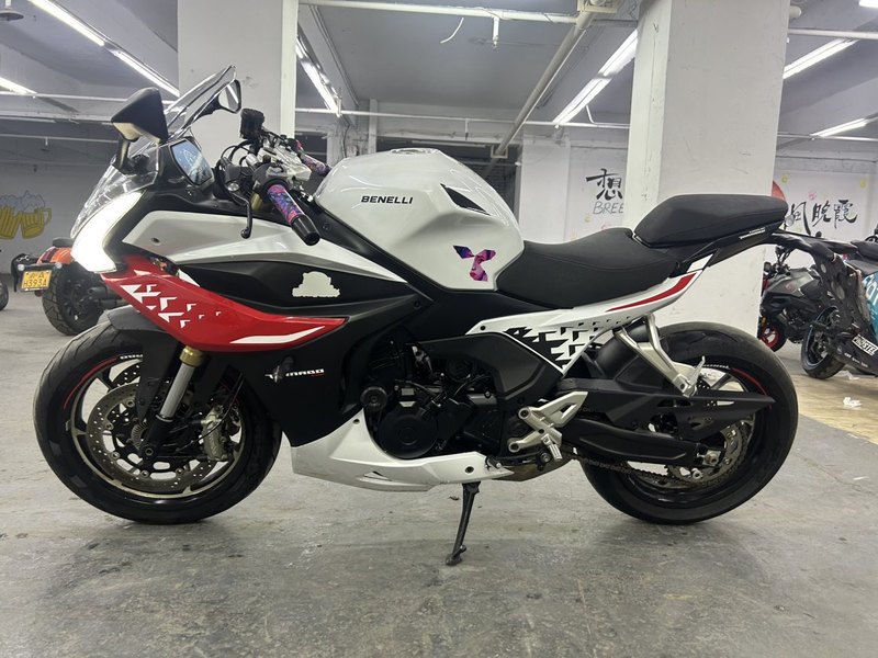 二手贝纳利龙卷风 Tornado 552R