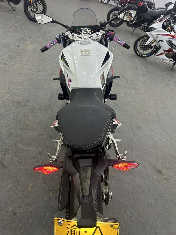 二手贝纳利龙卷风 Tornado 552R