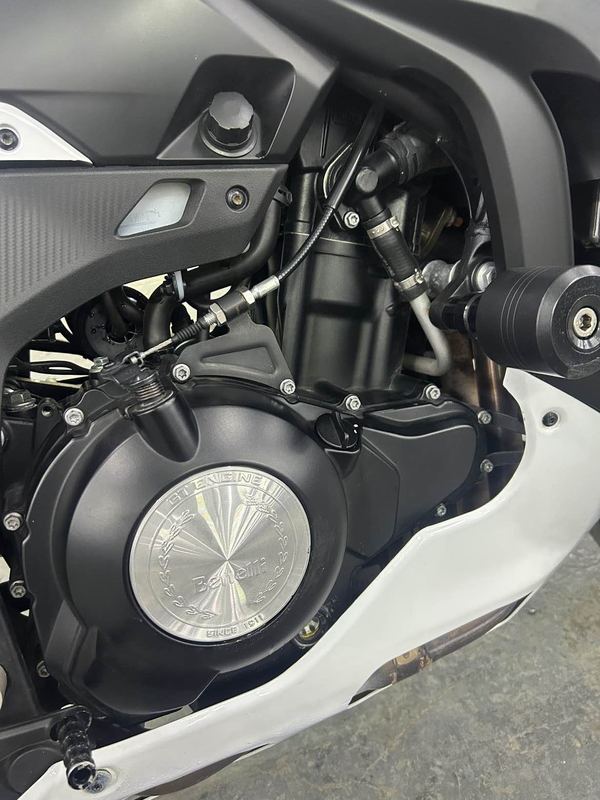 二手贝纳利龙卷风 Tornado 552R