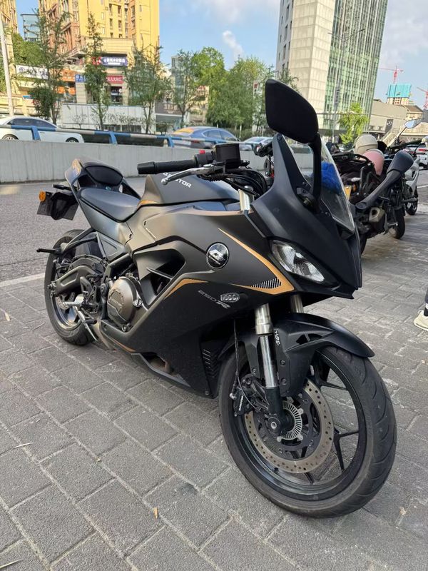 二手QJMOTOR赛250